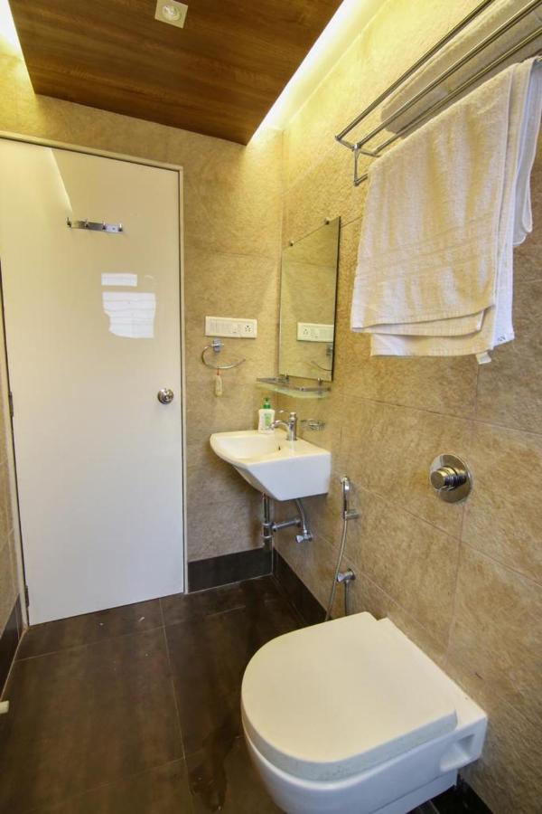 Titan Villa Panchgani Esterno foto