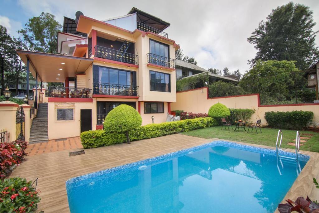 Titan Villa Panchgani Esterno foto
