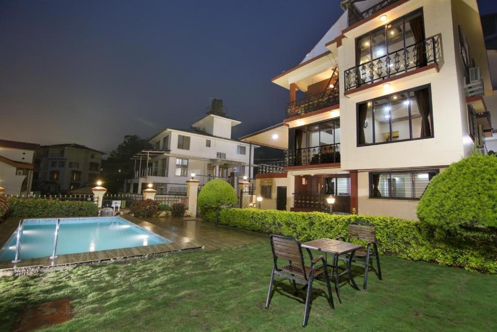Titan Villa Panchgani Esterno foto